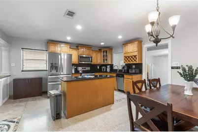 907 W Columbus Drive, Tampa, FL 33602 - Photo 12