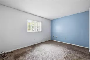 2740 E Dellwood Dr, Eustis, FL 32726 - Photo 18