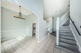 443 Briland St, Tarpon Springs, FL 34689 - Photo 4