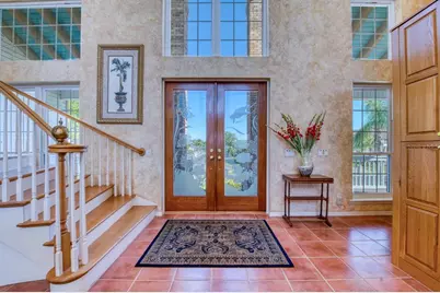 2829 Seabreeze Drive S, Gulfport, FL 33707 - Photo 8