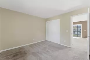 13832 Orange Sunset Dr, Tampa, FL 33618 - Photo 34