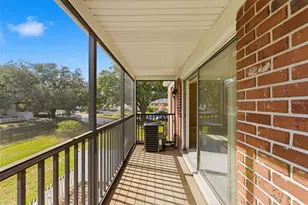 13832 Orange Sunset Dr, Tampa, FL 33618 - Photo 44