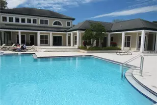 4211 Chatham Oak Ct, Tampa, FL 33624 - Photo 2