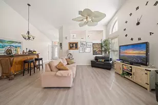 5650 Bridgeton Ct, Palm Harbor, FL 34685 - Photo 14