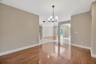 16323 Bridgewalk Dr, Lithia, FL 33547 - Photo 6