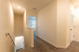 33027 Tulip Petal Ln, Wesley Chapel, FL 33545 - Photo 16