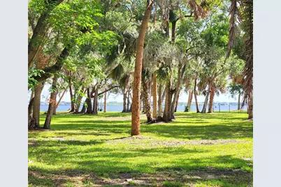 102 17th Street NE, Bradenton, FL 34208 - Photo 8