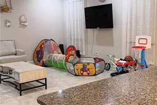 9909 Victory Gallop Loop, Ruskin, FL 33573 - Photo 4