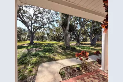4902 Thonotosassa Road, Plant City, FL 33565 - Photo 2