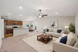 35478 Bellington Blvd, Zephyrhills, FL 33541 - Photo 4