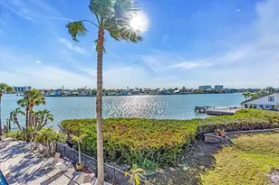 10301 Gulf Blvd, Treasure Island, FL 33706 - Photo 6