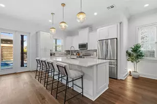 481 33rd Ave N, Saint Petersburg, FL 33704 - Photo 4