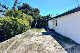 1301 Woodbine St, Clearwater, FL 33755 - Photo 38