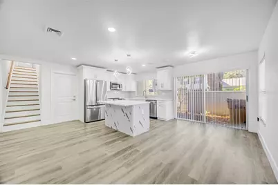 11728 Raintree Drive, Temple Terrace, FL 33617 - Photo 14