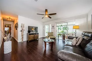 2739 Sherbrooke Ln, Palm Harbor, FL 34684 - Photo 10