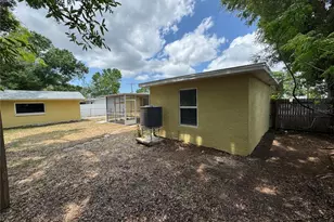 438 Country Club Dr, Oldsmar, FL 34677 - Photo 24