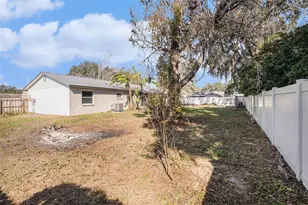 909 Silver Ridge Way, Valrico, FL 33594 - Photo 14