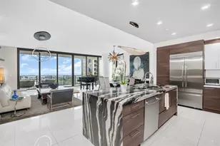 100 1st Ave N, Saint Petersburg, FL 33701 - Photo 4