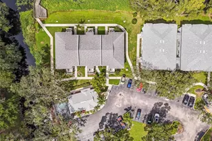 4133 Dolphin Dr, Tampa, FL 33617 - Photo 32