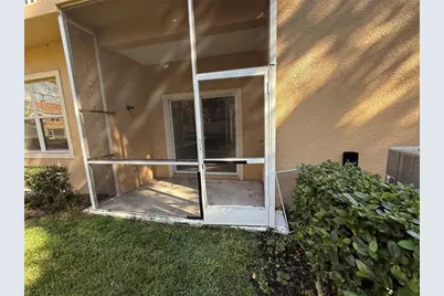 3693 Parkridge Circle #7-101, Sarasota, FL 34243 - Photo 14