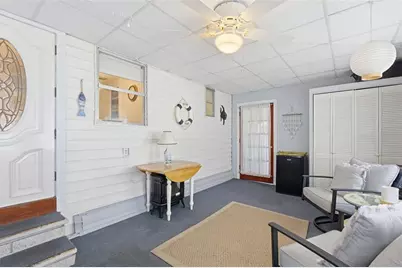 226 Royal Palm Circle, Largo, FL 33778 - Photo 32