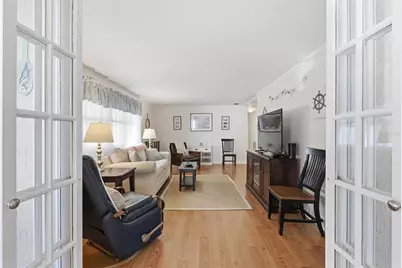 226 Royal Palm Circle, Largo, FL 33778 - Photo 22