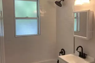 5200 3rd Ave S, Saint Petersburg, FL 33707 - Photo 26