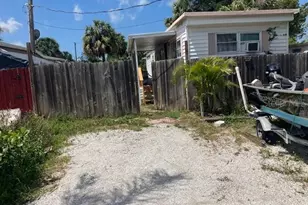 13229 Jazz Ln, Hudson, FL 34667 - Photo 1