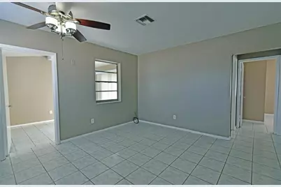 421 Briarwood Lane, Spring Hill, FL 34606 - Photo 6