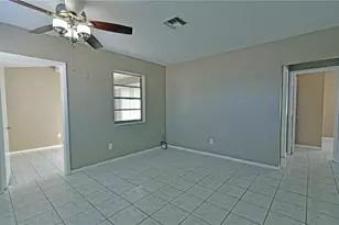 421 Briarwood Ln, Spring Hill, FL 34606 - Photo 6