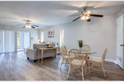 2206 Cordova Green, Seminole, FL 33777 - Photo 2