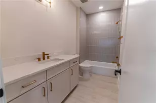 4020 W Cleveland, Tampa, FL 33611 - Photo 14