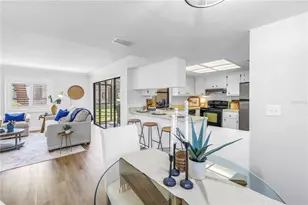 2681 Sabal Springs Cir, Clearwater, FL 33761 - Photo 20