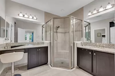 4905 Avila Lakes Drive, Wimauma, FL 33598 - Photo 18