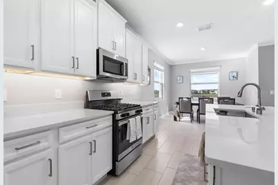 17221 Star Banks Street, Wimauma, FL 33598 - Photo 22