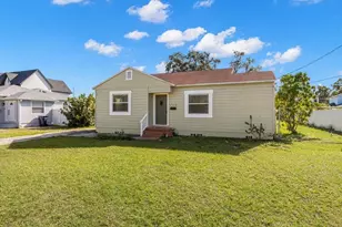 1112 W Peninsular St, Tampa, FL 33603 - Photo 1