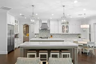 2604 S Bryant Cir, Tampa, FL 33629 - Photo 8