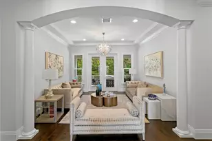 2604 S Bryant Cir, Tampa, FL 33629 - Photo 14