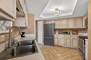 5950 Pelican Bay Plaza S, Gulfport, FL 33707 - Photo 6