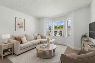 4511 S Oak Dr, Tampa, FL 33611 - Photo 2