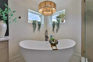 5610 S Sheridan Rd, Tampa, FL 33611 - Photo 50