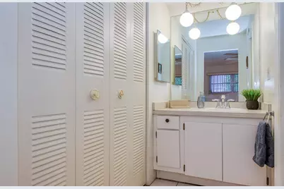 13811 Mission Oaks Boulevard #E, Seminole, FL 33776 - Photo 12