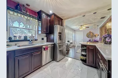 110 Aspen Circle, Seminole, FL 33777 - Photo 6