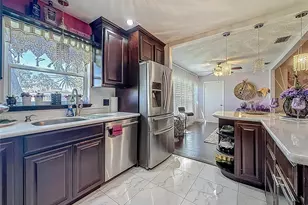 110 Aspen Cir, Seminole, FL 33777 - Photo 6