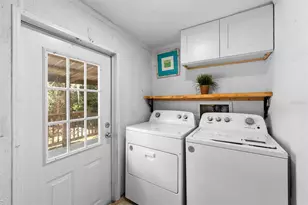 34947 Emily Dr, Dade City, FL 33523 - Photo 16