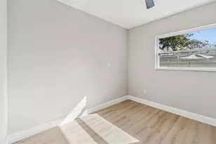 14904 N Blvd, Tampa, FL 33613 - Photo 30