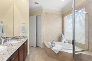 11932 Royce Waterford Cir, Tampa, FL 33626 - Photo 28