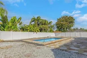 11419 47th Ave N, Saint Petersburg, FL 33708 - Photo 66