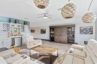 913 Buckhurst Dr, Spring Hill, FL 34609 - Photo 24