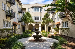 2117 W Dekle Ave, Tampa, FL 33606 - Photo 2